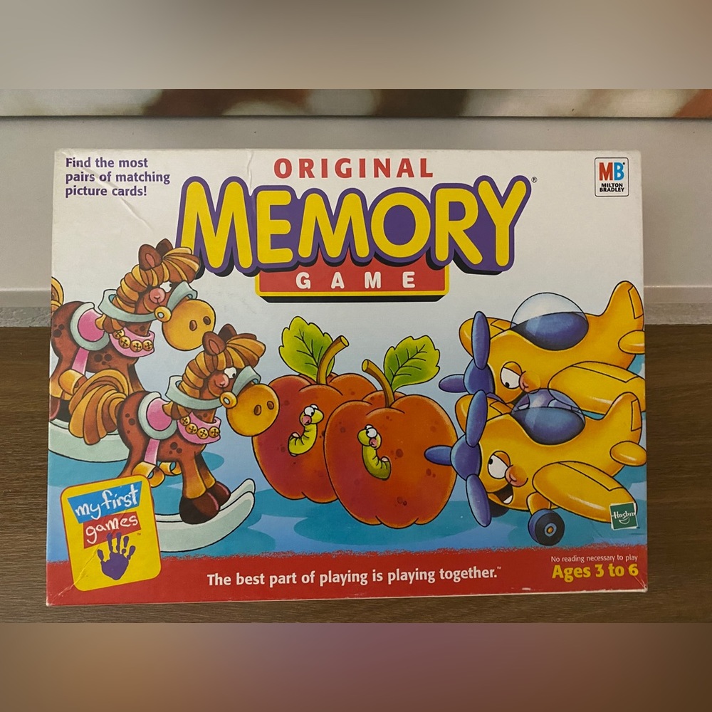 1999 Original Memory Game Card Game Milton Bradley Hasbro Ages 3-6  VTG